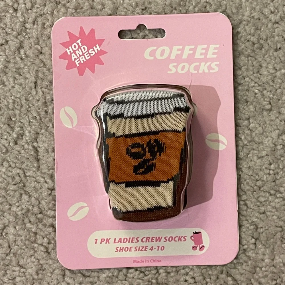 Coffee Gift Set Bundle - Socks with Gift Card Holder, Mug Candle, Kindness Pen